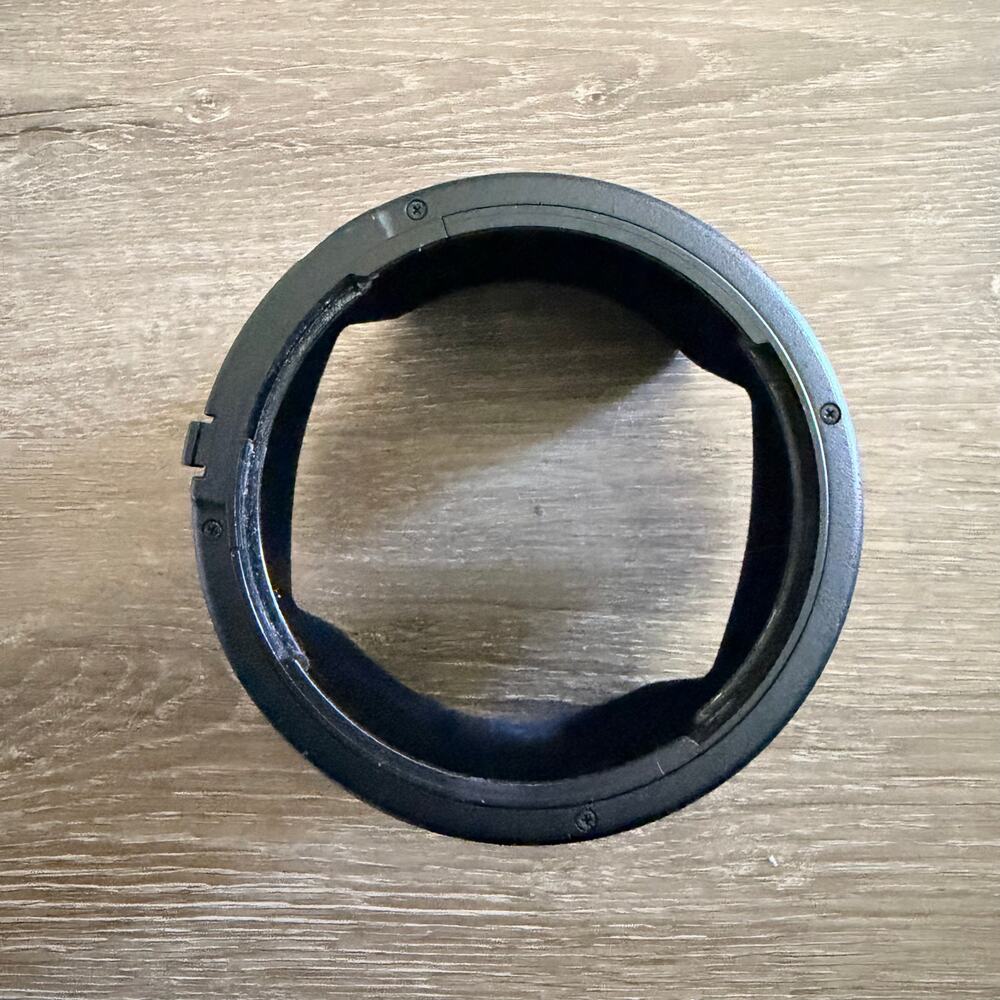 Canon ET-87 Lens Hood for 70-200mm Camera lens